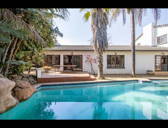 4 BEDROOM HOUSE FOR SALE IN BEAULIEU